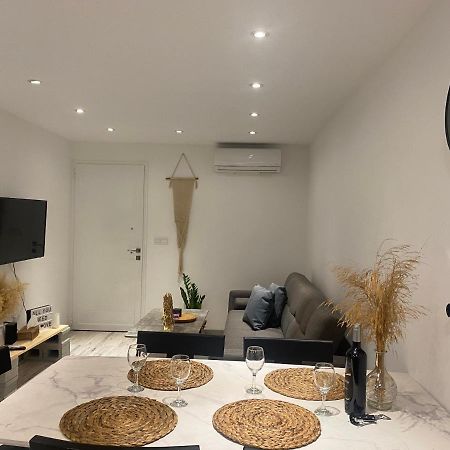 Luxury Lavender Apartman Lárnaka Kültér fotó